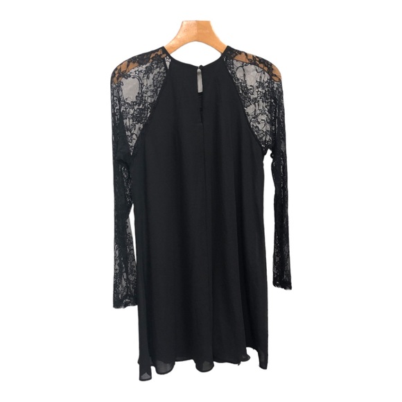 NWT Everly Black Lace Long Sleeve Mini Swing Dress Size M - Picture 5 of 7